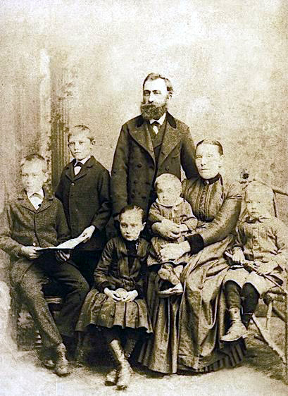 Bild: b_17459_knudt_petersen_1844-1911.jpg